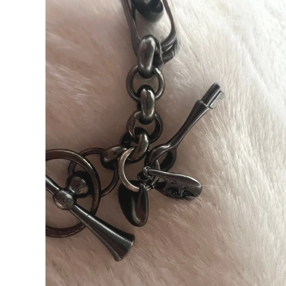 Fossil Charm‎ Bracelet Puffy Rhinestone Heart Black Gunmetal Chain Toggle 7.5